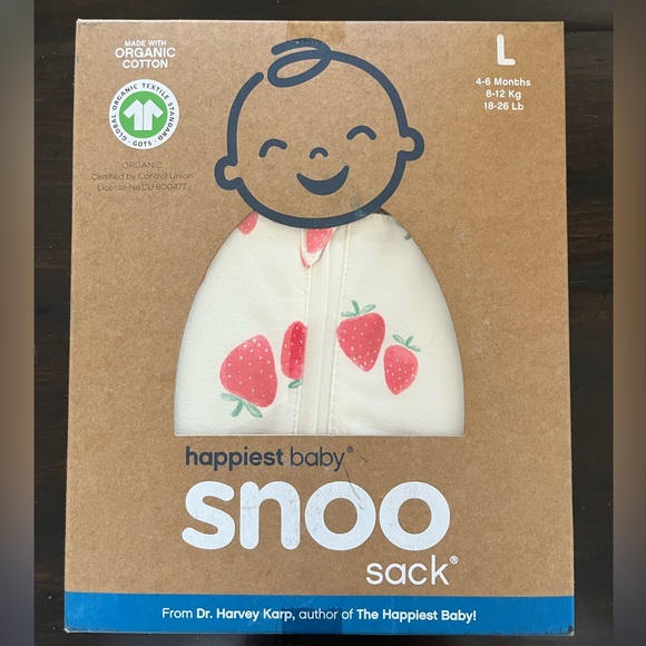 NIB - Happiest Baby Snoo Sack with Strawberry Print (Large) - Picture 1 of 2